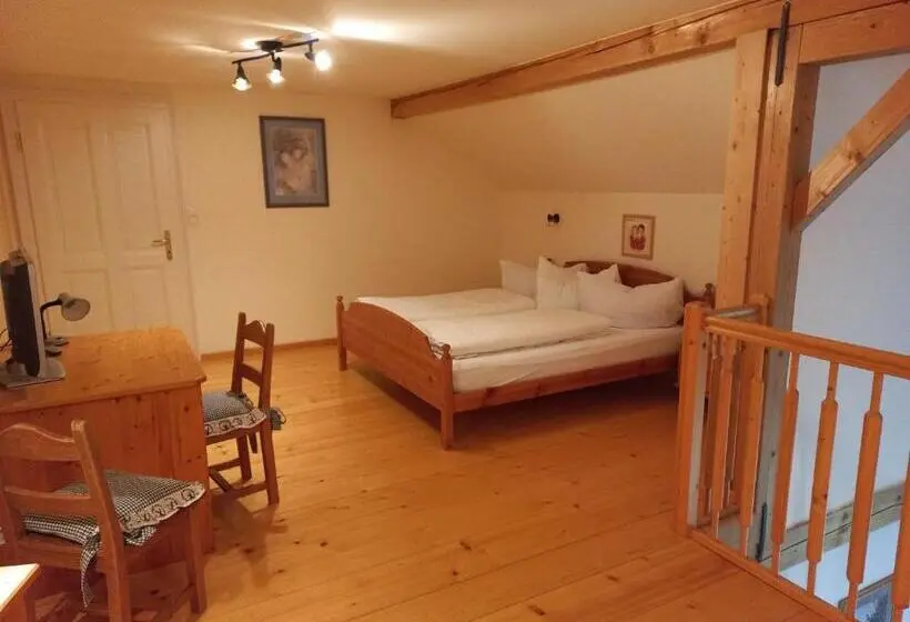 Deluxe-huone Parveke, Attersee Gartenvilla