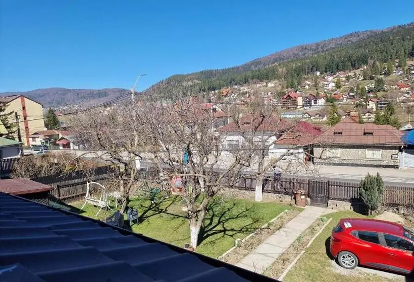 اتاق استاندارد با تخت بزرگ, Casa Maria Busteni Poiana Tapului