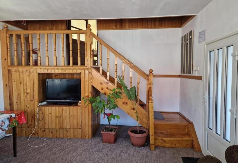 خانه 1 خوابه, Casa Maria Busteni Poiana Tapului