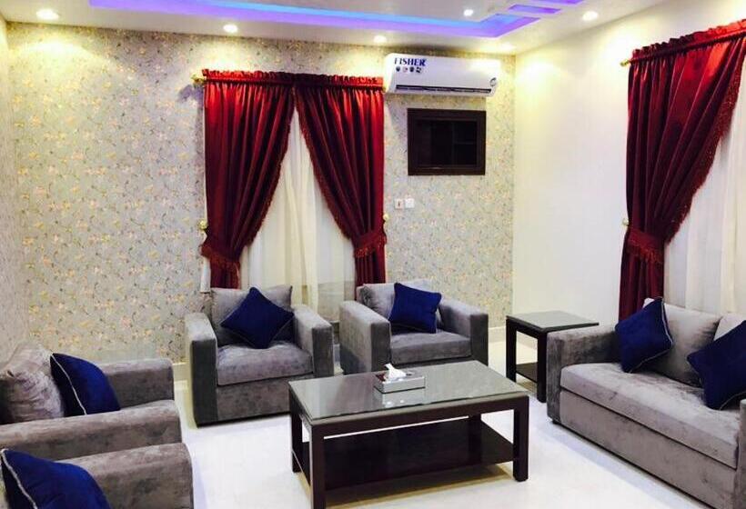 行政套房, Dana North