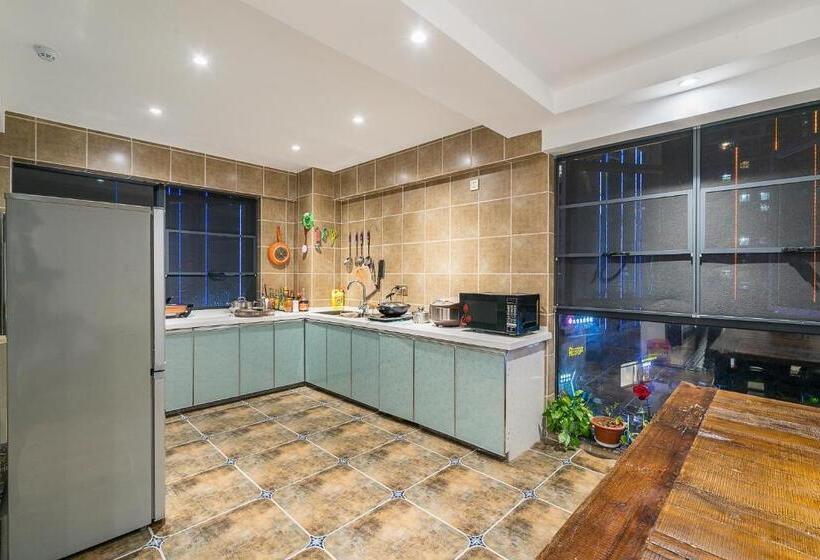 1 Bedroom Apartment Lake View, Doudou Meilan Fengqing Inn