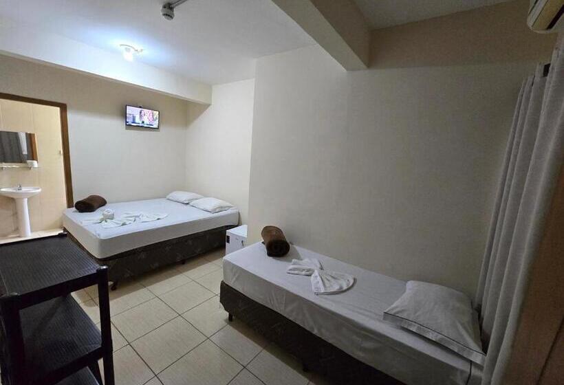 اتاق راحتی سه تخته, Pousada Santa Gianna