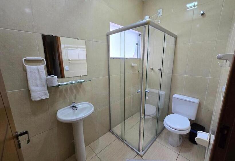 اتاق خانوادگی, Pousada Santa Gianna