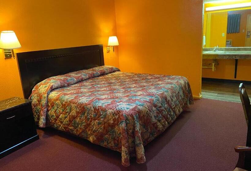 غرفة قياسية سرير كينج, Pratt Budget Inn