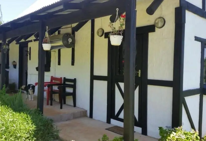 ガーデンビュースタンダードルーム, Woodcutters Guest House
