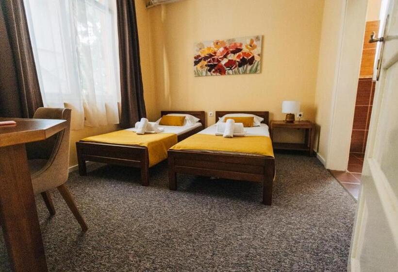 اتاق استاندارد, Laguna Green Guest House