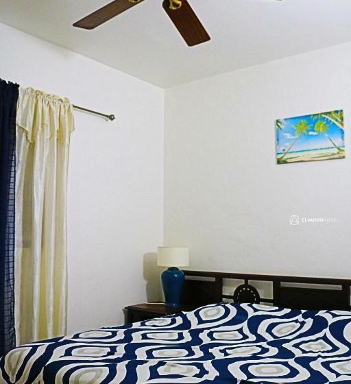 آپارتمان 1 خوابه با بالکن, Over The Hill Residence