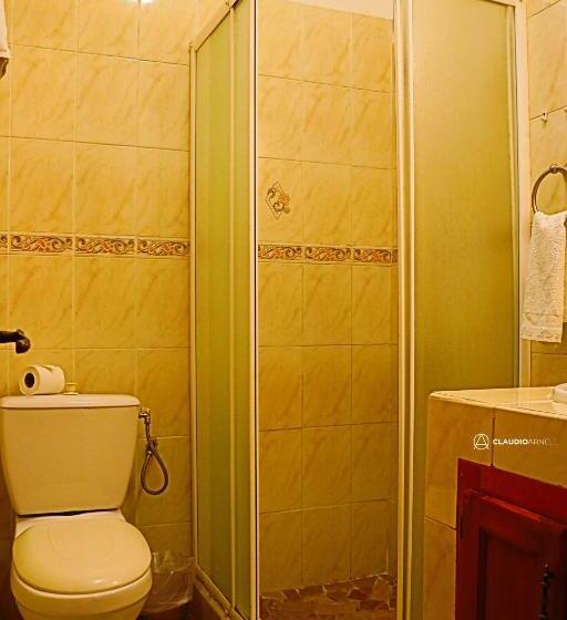 آپارتمان 1 خوابه با بالکن, Over The Hill Residence