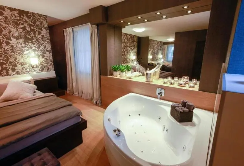 デラックスルーム, Penzion Solid Spa