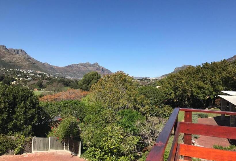 جناح مزود بتراس, The Salt House In Hout Bay