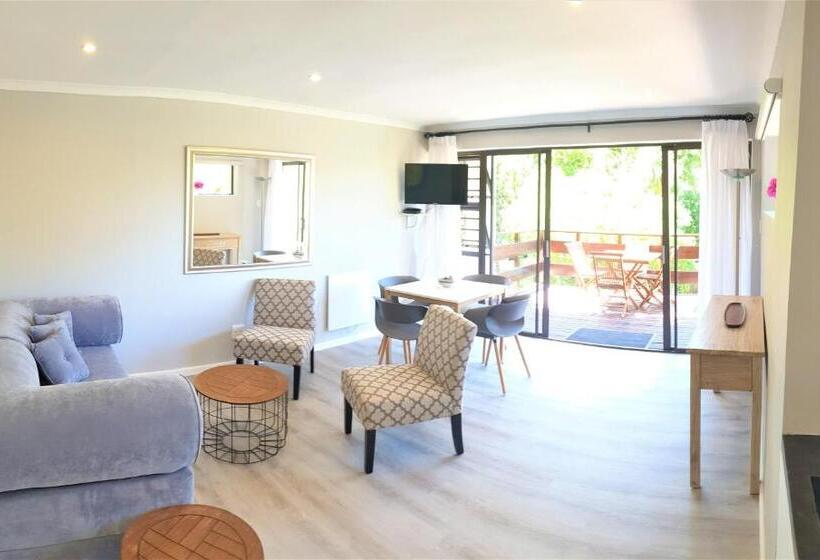 جناح عائلي, The Salt House In Hout Bay