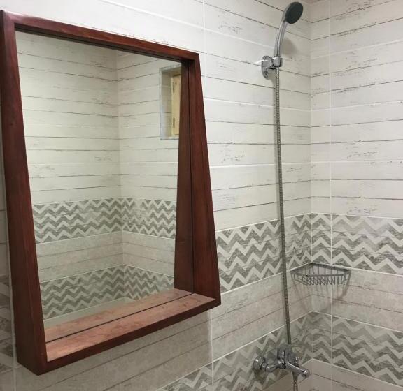 シャレー・スペリアー1寝室, Verin Tun