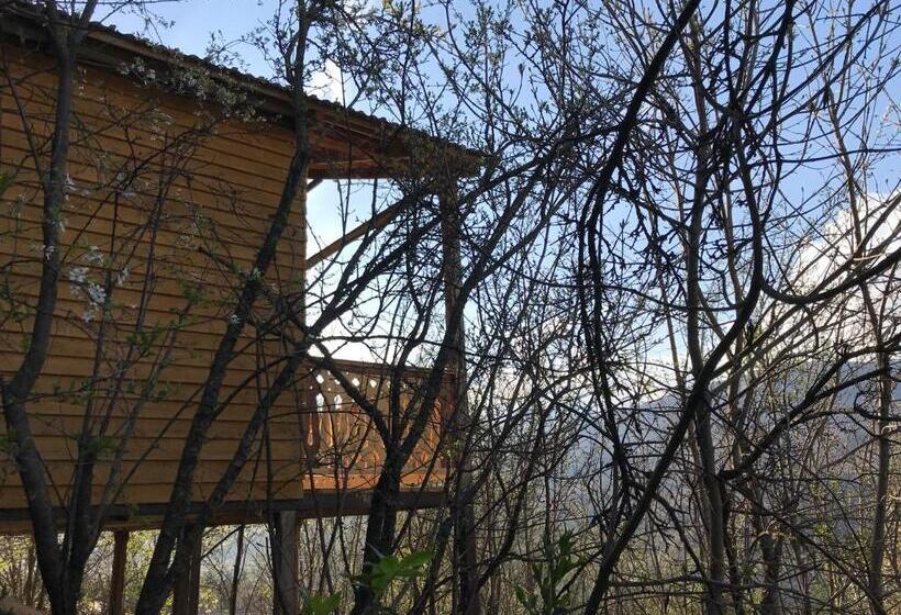 シャレー・スペリアー1寝室, Verin Tun