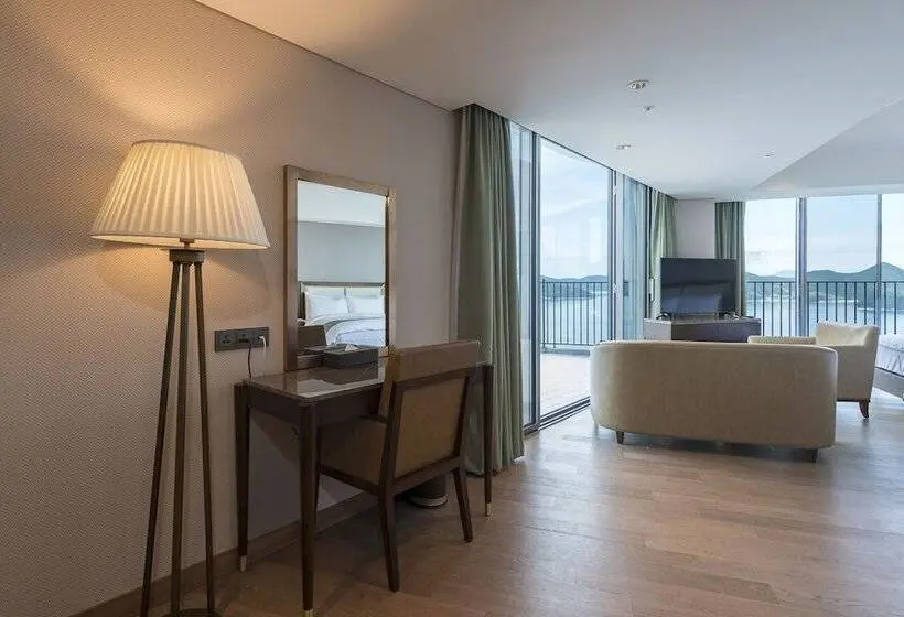 オーシャンビューデラックスルーム, Stanford Hotel&resort Tongyeong