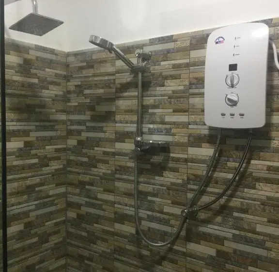 スタンダードトリプルルーム, Nallur Residence