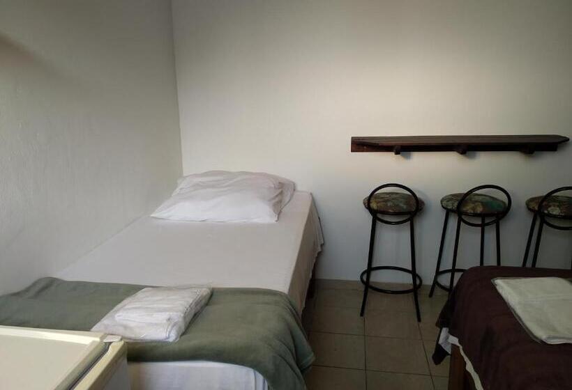 Quarto Triplo Estandar, Pousada Iguape