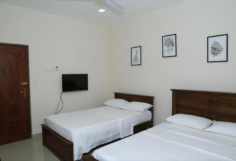 Family Room, Superior Rest
