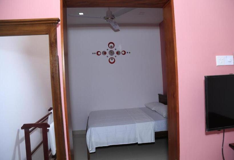 Perhehuone, Superior Rest
