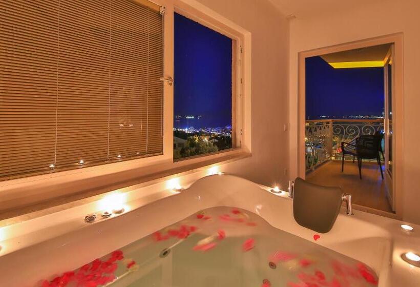 جناح ديلوكس مطل على البحر, Hediye Hanım Suıt&apart