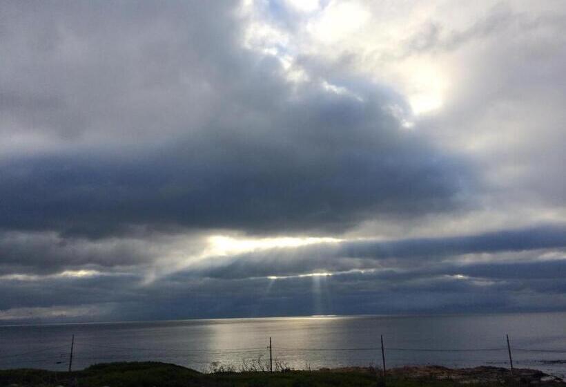 غرفة قياسية مطلّة علي البحر, Ollava Guesthouse