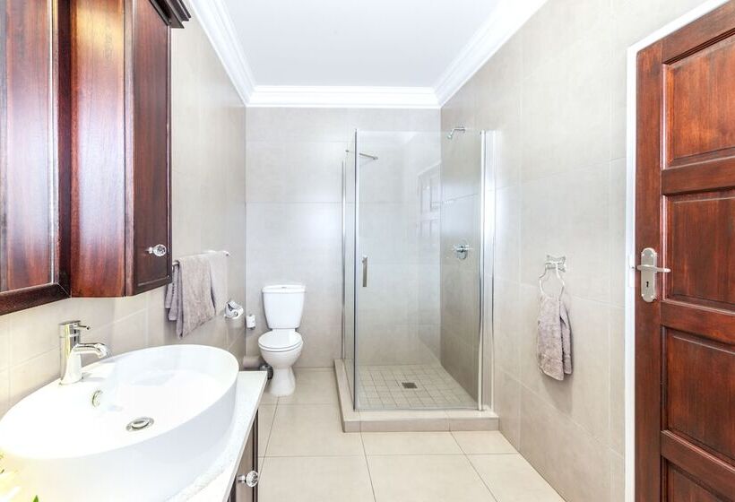 디럭스 4인 룸, Adato Guesthouse