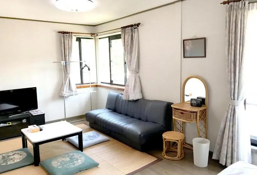 Standard Kolmen Hengen Huone Jaettu kylpyhuone, Guest House Seaside Namihei