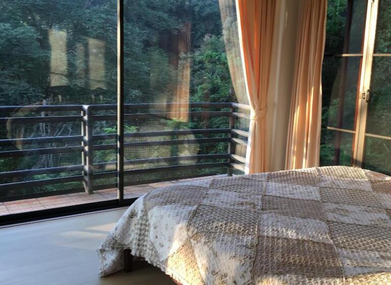 패밀리 룸, Maesa Greenery Hill Sha