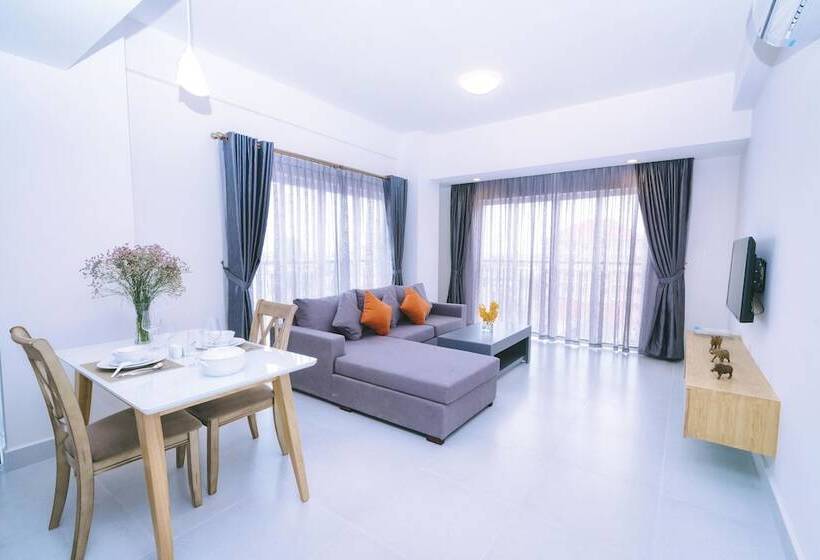 شقة غرفة واحدة, Sun Apartment