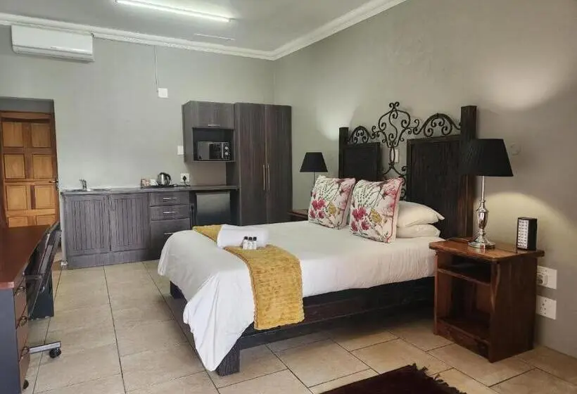 Basic-huone, Pheasant S Rest Guest House