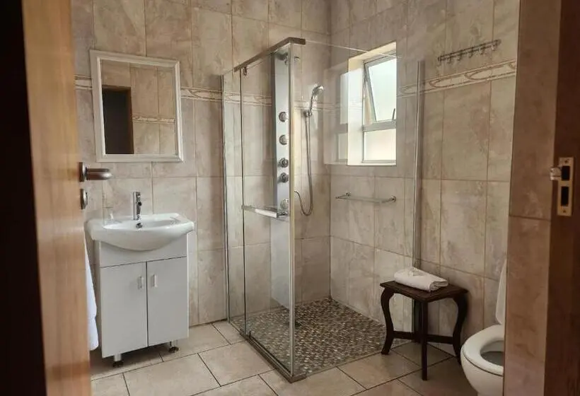 Comfort-huone, Pheasant S Rest Guest House