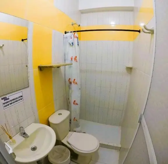 اتاق استاندارد, Rokadura Hostel