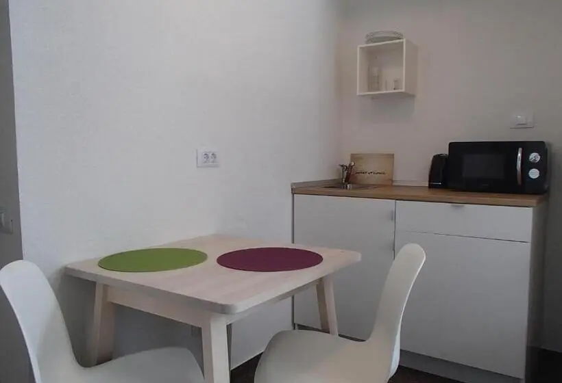 استودیوی استاندارد, Victoriei City Studios