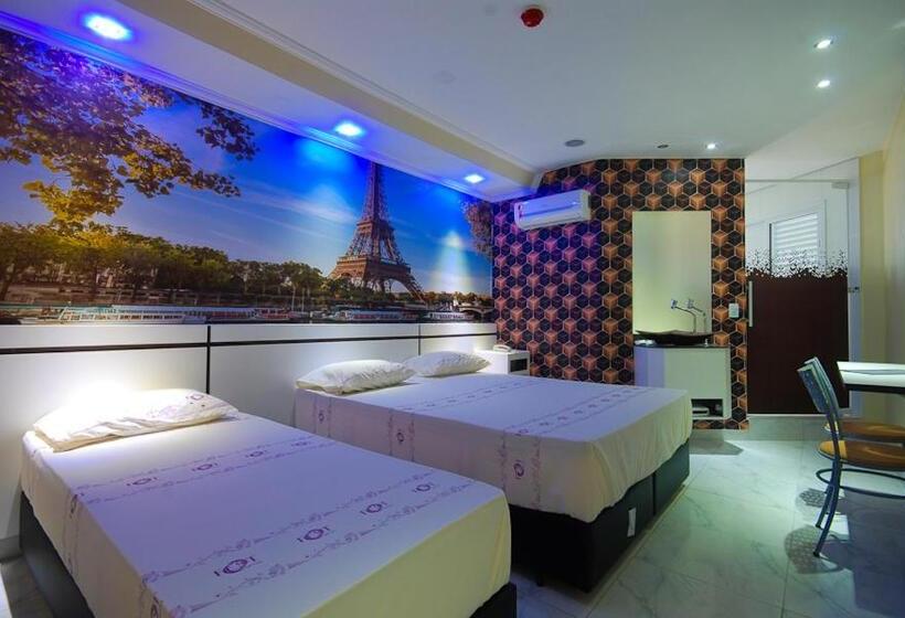 اتاق کلاسیک سه تخته, Motel Fest