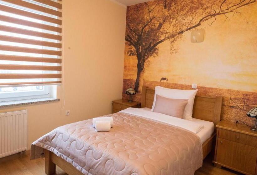 اتاق استاندارد یک نفره, Guest House Goršič