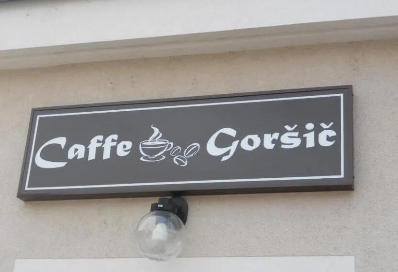 اتاق استاندارد یک نفره, Guest House Goršič