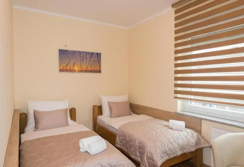 اتاق لوکس با چشم‌انداز شهر, Guest House Goršič