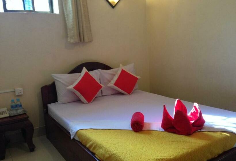 חדר סטנדרט יחיד, Capitol One