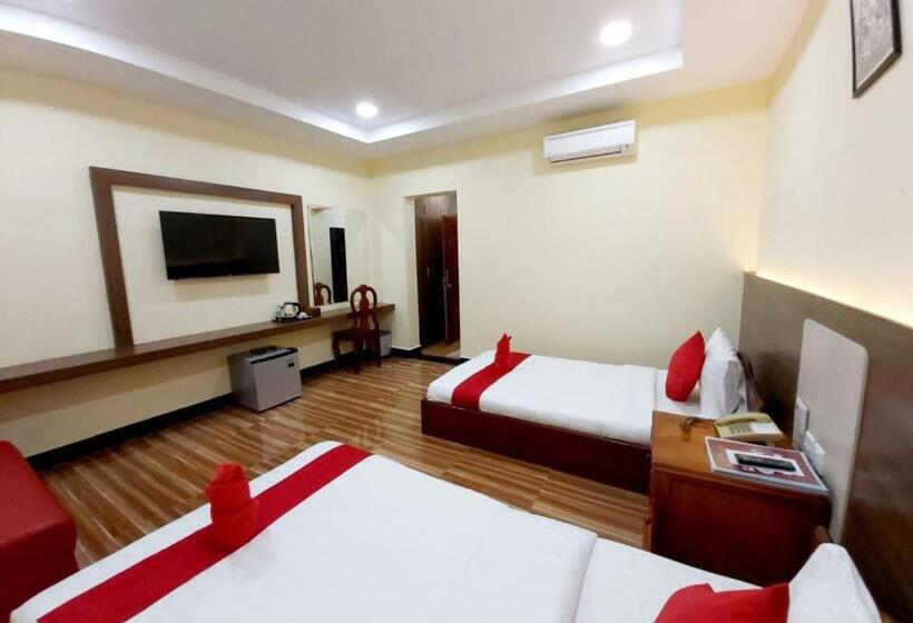 חדר דלוקס, Capitol One