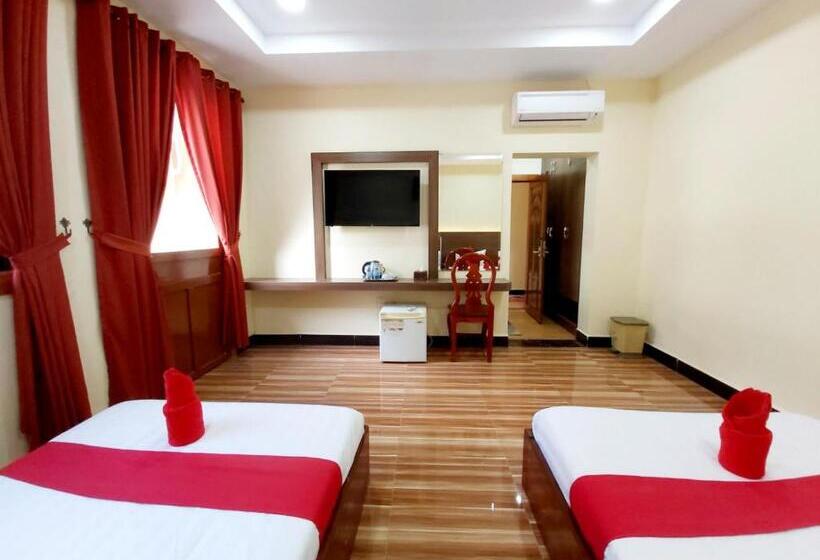 חדר דלוקס, Capitol One