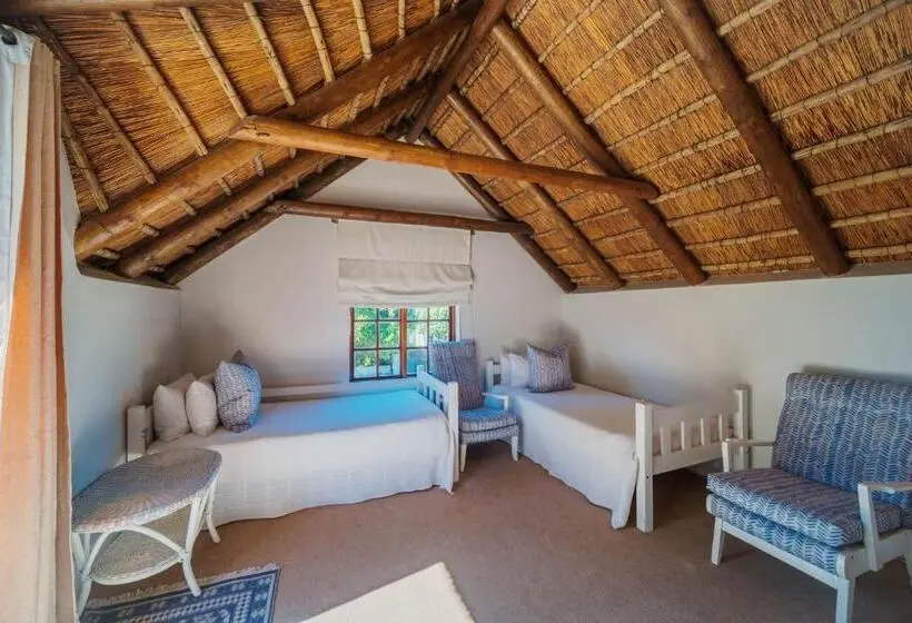 家族用バンガロー, Cottage On College