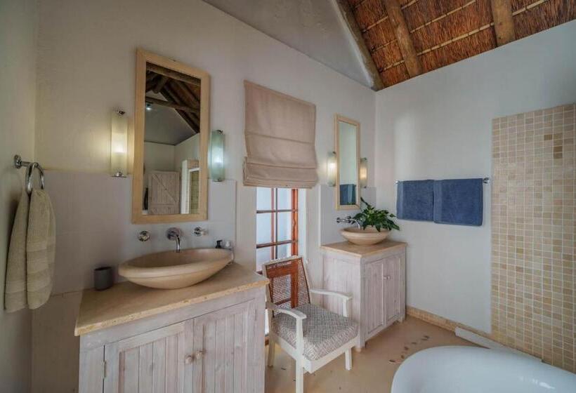 Номер Superior Кровать Кинг, Cottage On College