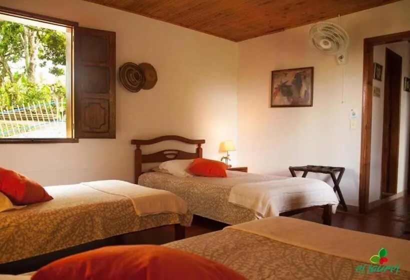 Standard Kolmen Hengen Huone, El Laurel Finca Agroturistica