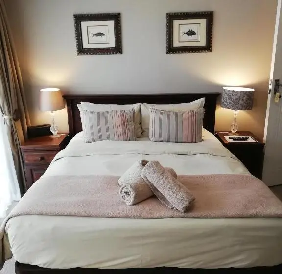 اتاق استاندارد, Fairway Guest House