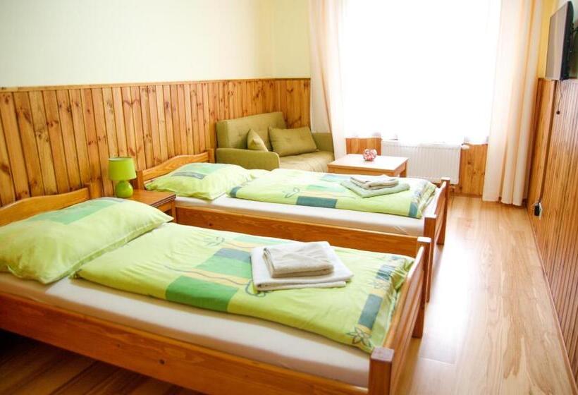 آپارتمان 2 خوابه, Vila Pod Bránou