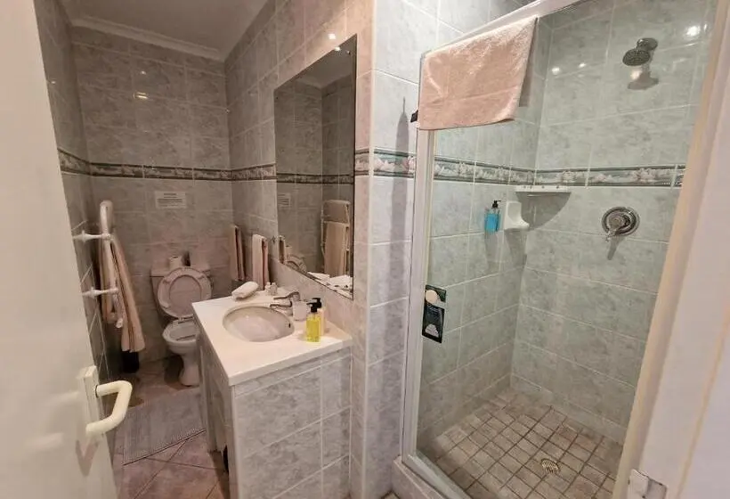 オーシャンビューデラックスルーム, Glenfinnan Guest House