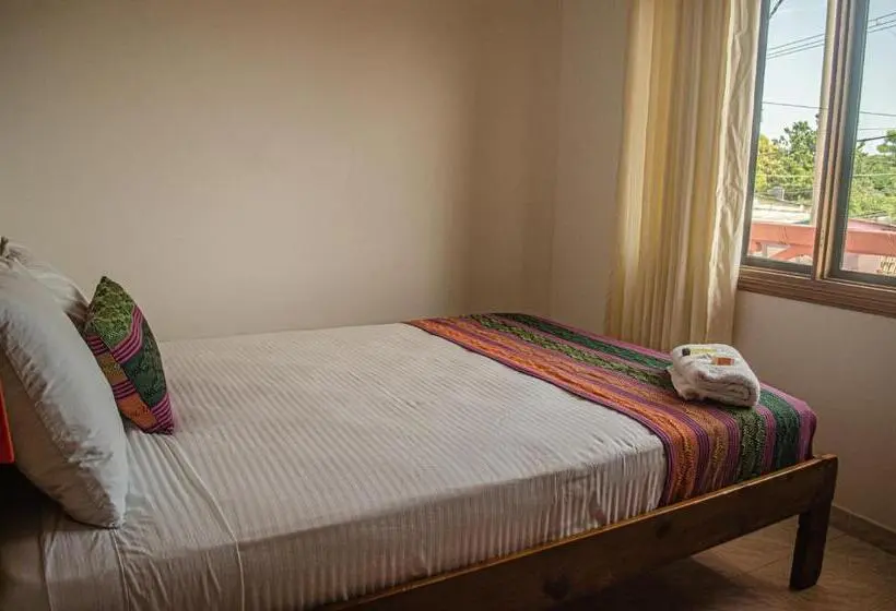 バス共有のスタンダードルーム, Casa Palomino Hostal