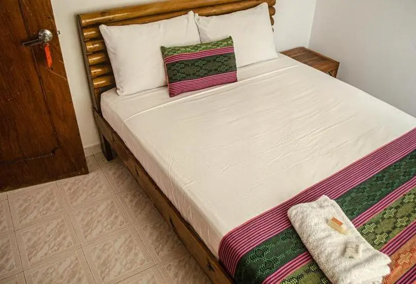 バス共有のスタンダードルーム, Casa Palomino Hostal