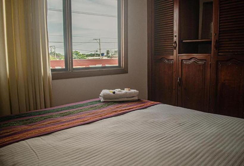 带共用浴室的标准房间, Casa Palomino Hostal