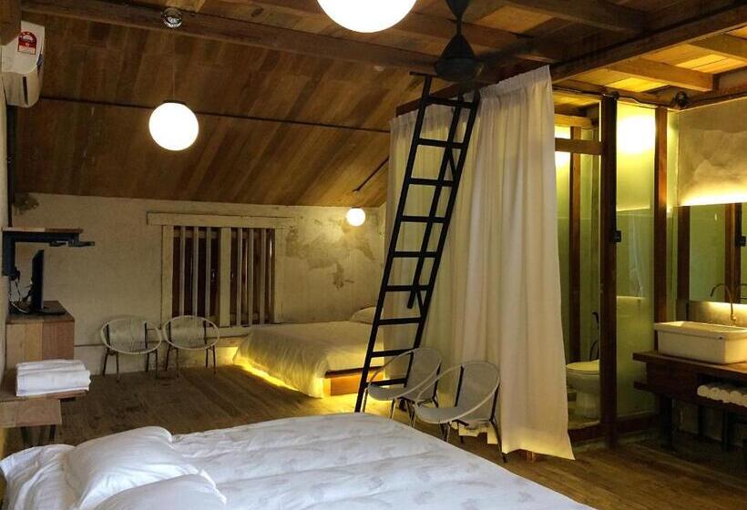 Villa 1 Quarto com piscina, Rimba Hang Kasturi Villa