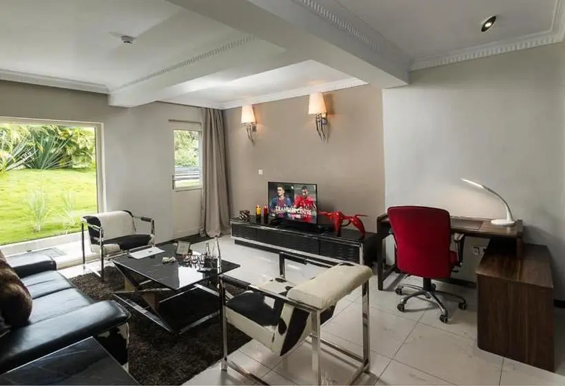 2ベッドルームアパートメント, Red Mango Hotel And Apartments